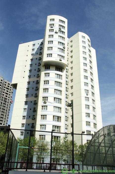 南門國際城F1高層住宅樓（新疆建筑工程天山獎、江蘇省省外“揚子杯”）